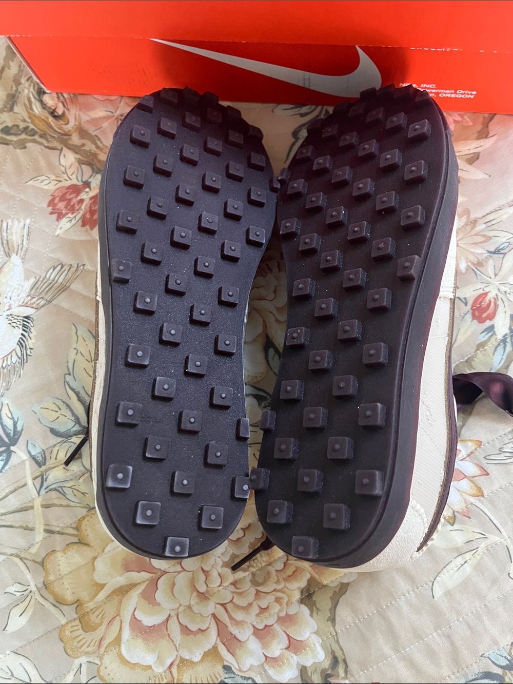 Nike Astrograbber Leather Sneakers - Picture 7 of 9